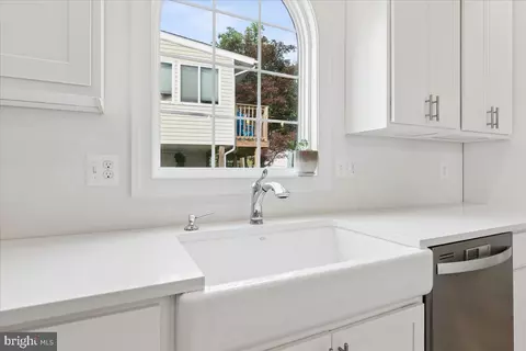 Kitchen - 603 Overhill Dr, Edgewater, MD 21037 photo 2 of 2