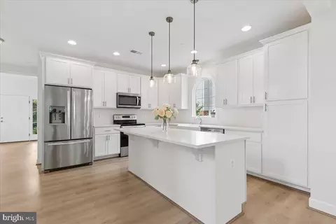 Entry Way - 603 Overhill Dr, Edgewater, MD 21037 photo 6 of 12