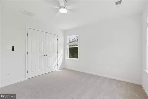 Bedroom - 603 Overhill Dr, Edgewater, MD 21037 photo 6 of 6