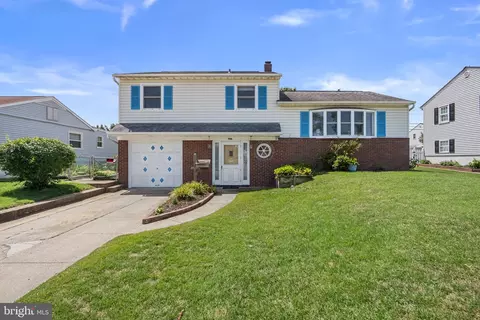 706 James Rd, Glen Burnie, MD 21061