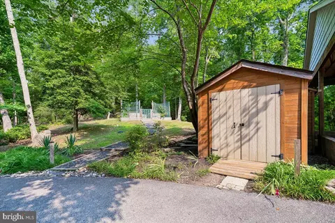 Exterior - 126 Gilbert Ct, Edgewater, MD 21037 photo 13 of 13