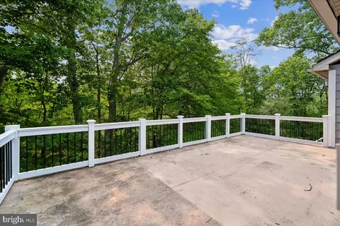 Exterior - 126 Gilbert Ct, Edgewater, MD 21037 photo 9 of 13
