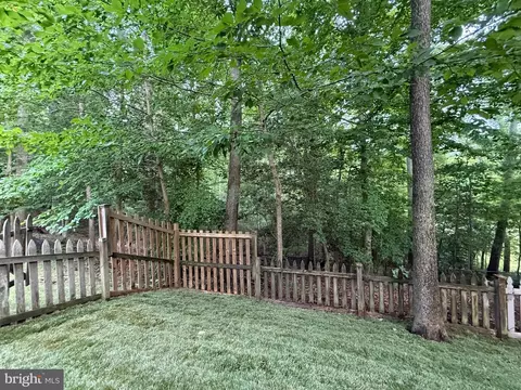 Exterior - 126 Gilbert Ct, Edgewater, MD 21037 photo 8 of 13