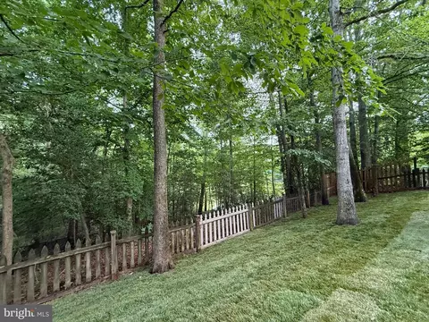 Exterior - 126 Gilbert Ct, Edgewater, MD 21037 photo 6 of 13