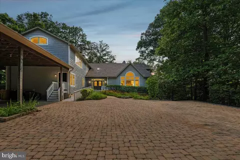 Exterior - 126 Gilbert Ct, Edgewater, MD 21037 photo 1 of 13