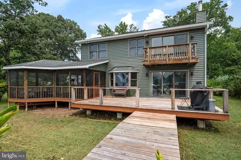 Exterior - 1241 Johnson Dr, Shady Side, MD 20764 photo 3 of 16