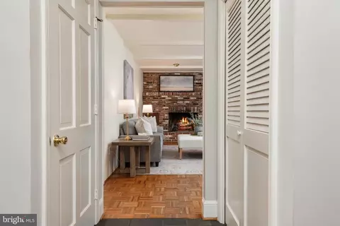 Entry Way - 1218 Balfour Dr, Arnold, MD 21012 photo 2 of 2