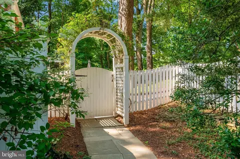 Exterior - 1218 Balfour Dr, Arnold, MD 21012 photo 5 of 11