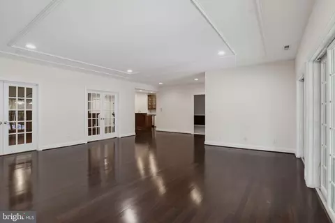 Living - 3404 Burgh Ln, Edgewater, MD 21037 photo 12 of 12