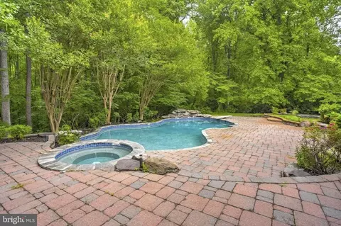 Exterior - 3404 Burgh Ln, Edgewater, MD 21037 photo 1 of 9