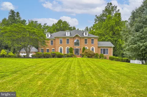Exterior - 3404 Burgh Ln, Edgewater, MD 21037 photo 2 of 9
