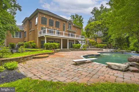Exterior - 3404 Burgh Ln, Edgewater, MD 21037 photo 5 of 9