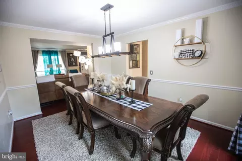 Dining - 157 Bragg Blvd, Odenton, MD 21113 photo 1 of 2