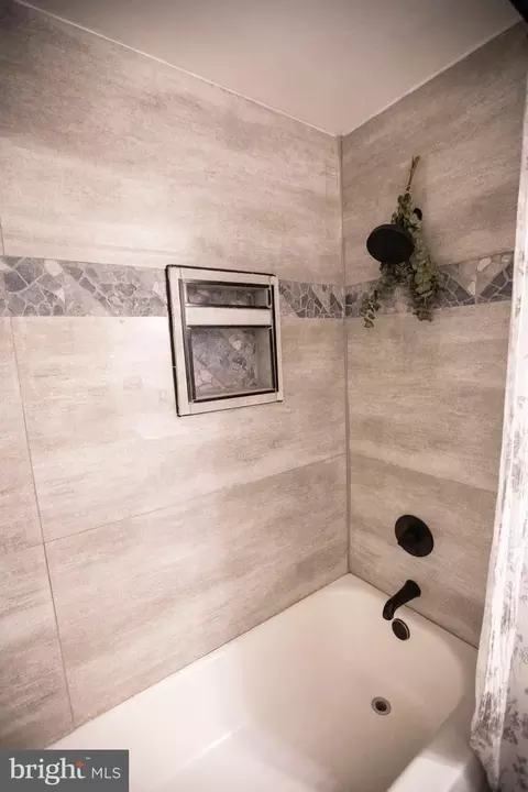 Bath - 157 Bragg Blvd, Odenton, MD 21113 photo 7 of 7