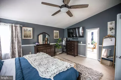 Bedroom - 157 Bragg Blvd, Odenton, MD 21113 photo 3 of 15