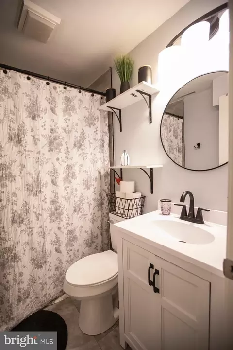 Bath - 157 Bragg Blvd, Odenton, MD 21113 photo 6 of 7