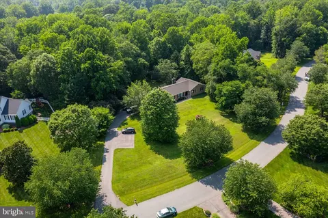 View/Area - 6420 Meadowlark Dr, Dunkirk, MD 20754 photo 6 of 10