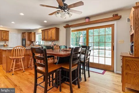 Dining - 6420 Meadowlark Dr, Dunkirk, MD 20754 photo 2 of 2