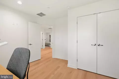 Entry Way - 1392 Baltimore Annapolis Blvd, Arnold, MD 21012 photo 2 of 2