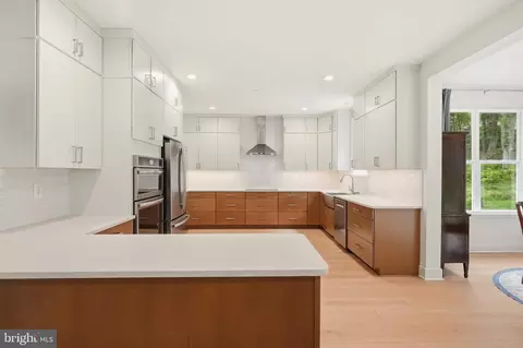 Kitchen - 1392 Baltimore Annapolis Blvd, Arnold, MD 21012 photo 1 of 6