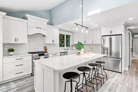 Kitchen - 2908 Main St, Edgewater, MD 21037 photo 1 of 4