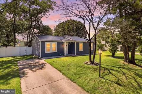 7670 Spencer Rd, Glen Burnie, MD 21060