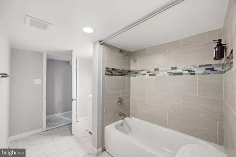 Bath - 176 Carroll Rd, Pasadena, MD 21122 photo 3 of 3