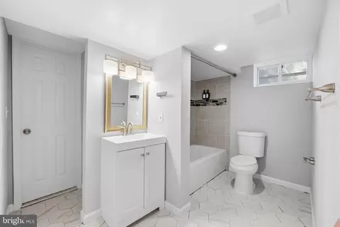 Bath - 176 Carroll Rd, Pasadena, MD 21122 photo 2 of 3