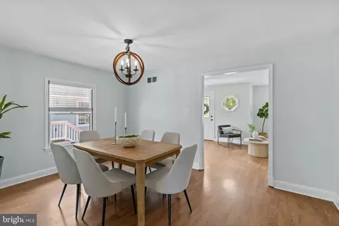 Dining - 971 Forest Dr, Arnold, MD 21012 photo 1 of 1