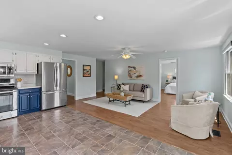 Other - 971 Forest Dr, Arnold, MD 21012 photo 4 of 13