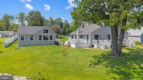 Exterior - 971 Forest Dr, Arnold, MD 21012 photo 1 of 4
