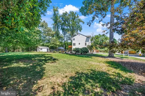 Exterior - 233 Circle Rd, Pasadena, MD 21122 photo 13 of 16