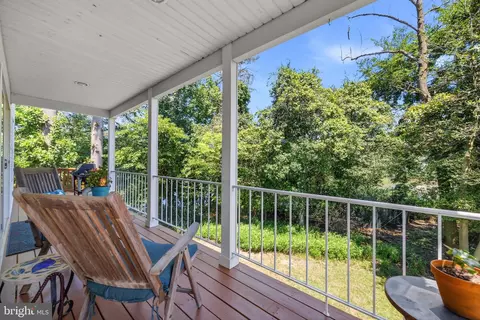 Exterior - 233 Circle Rd, Pasadena, MD 21122 photo 9 of 16
