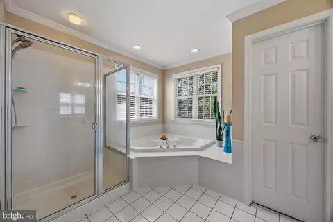 Bath - 233 Circle Rd, Pasadena, MD 21122 photo 1 of 3
