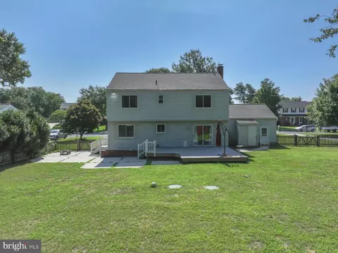 Exterior - 8327 Sail Ct, Pasadena, MD 21122 photo 5 of 12