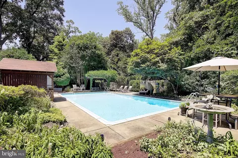 Exterior - 1169 Latrobe Dr, Annapolis, MD 21409 photo 6 of 28