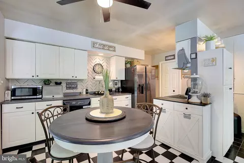 Kitchen - 1169 Latrobe Dr, Annapolis, MD 21409 photo 1 of 2