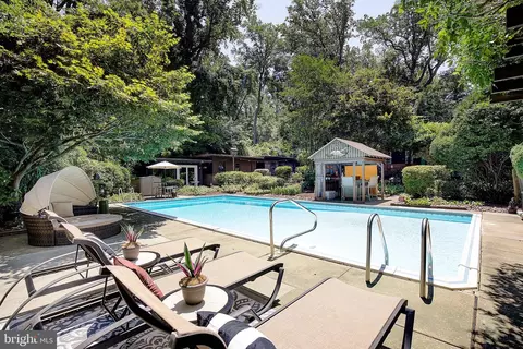 Exterior - 1169 Latrobe Dr, Annapolis, MD 21409 photo 18 of 28
