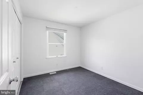 Bedroom - 5934 Sneed Dr, Deale, MD 20751 photo 2 of 2