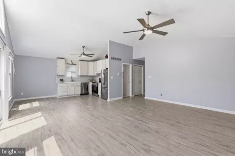 Entry Way - 5934 Sneed Dr, Deale, MD 20751 photo 1 of 2