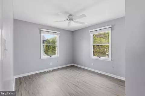 Bedroom - 5934 Sneed Dr, Deale, MD 20751 photo 1 of 2