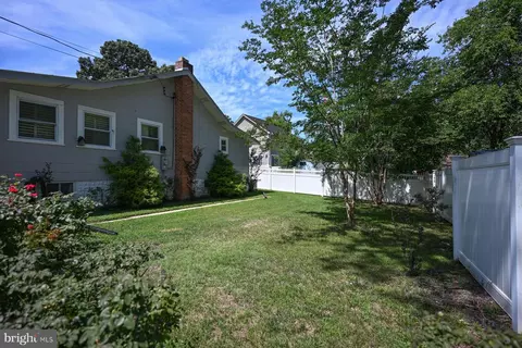 Exterior - 13 Cherry Rd, Riva, MD 21140 photo 3 of 6
