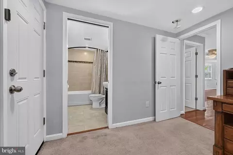 Entry Way - 13 Cherry Rd, Riva, MD 21140 photo 2 of 2