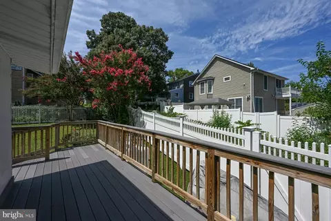 Exterior - 13 Cherry Rd, Riva, MD 21140 photo 4 of 6