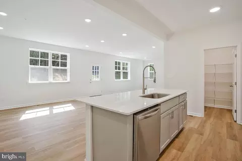 1237 Spruce Ave, Shady Side, MD 20764 photo 31