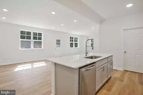 1237 Spruce Ave, Shady Side, MD 20764 photo 32