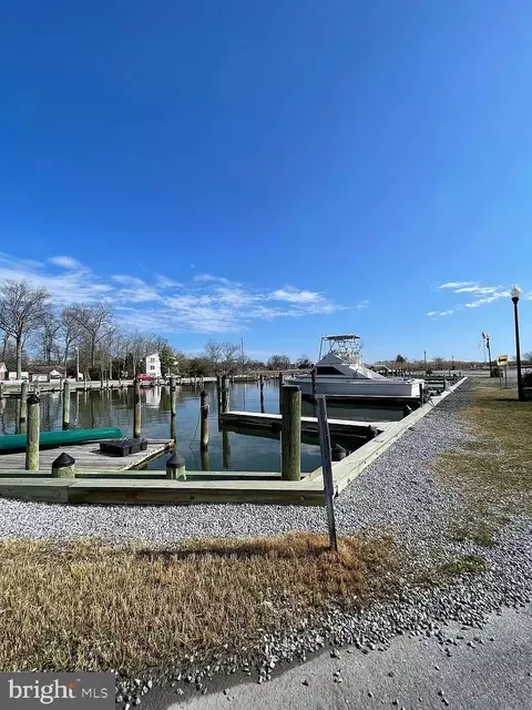 1237 Spruce Ave, Shady Side, MD 20764 photo 19