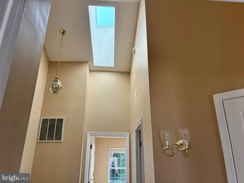 Entry Way - 1410 Peregrine Path, Arnold, MD 21012 photo 1 of 8