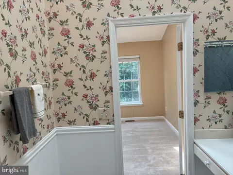 Entry Way - 1410 Peregrine Path, Arnold, MD 21012 photo 5 of 8