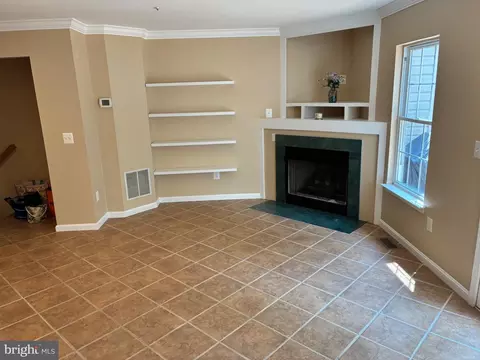 Living - 1410 Peregrine Path, Arnold, MD 21012 photo 2 of 7